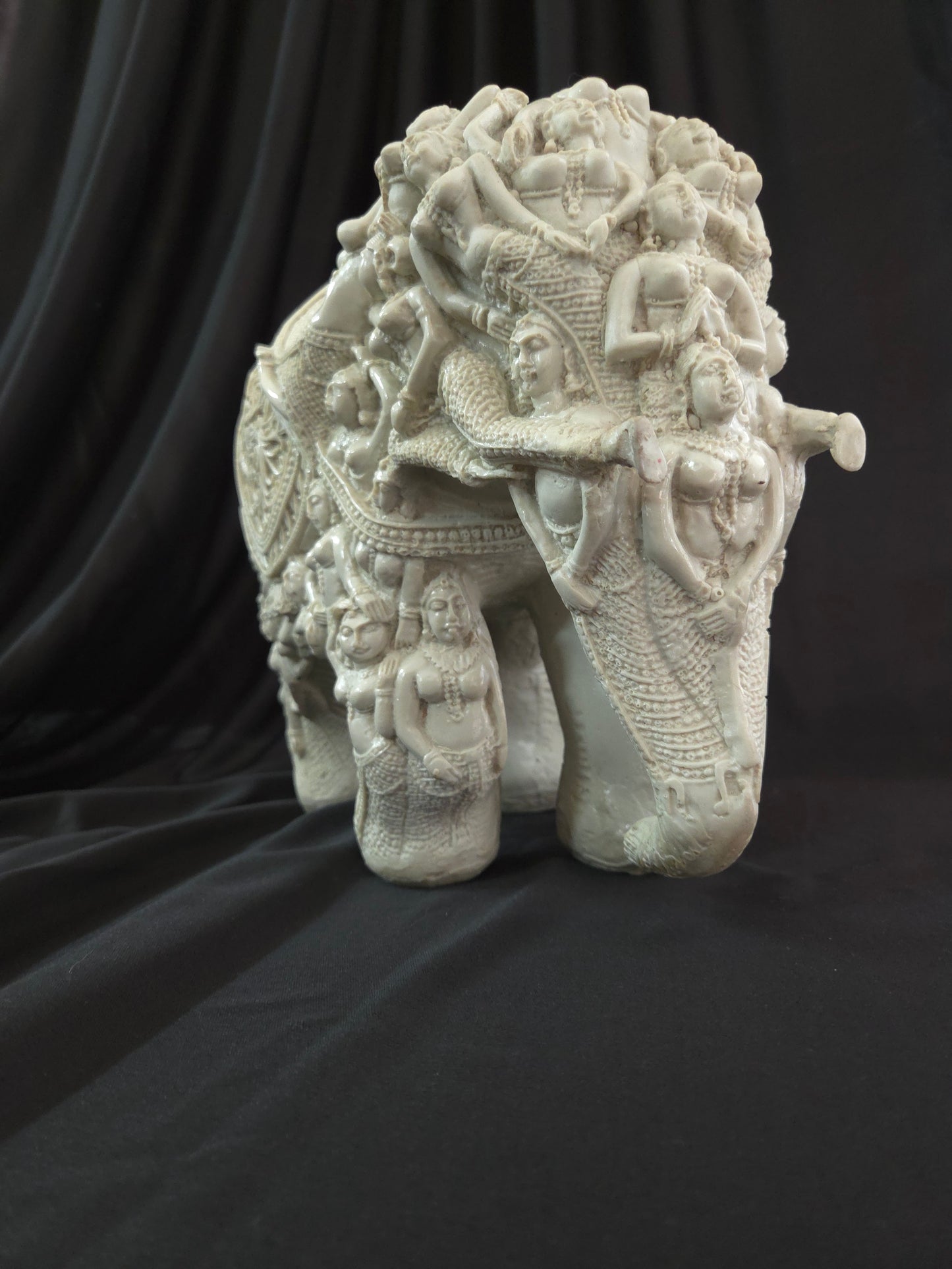 The Storytelling Elephant