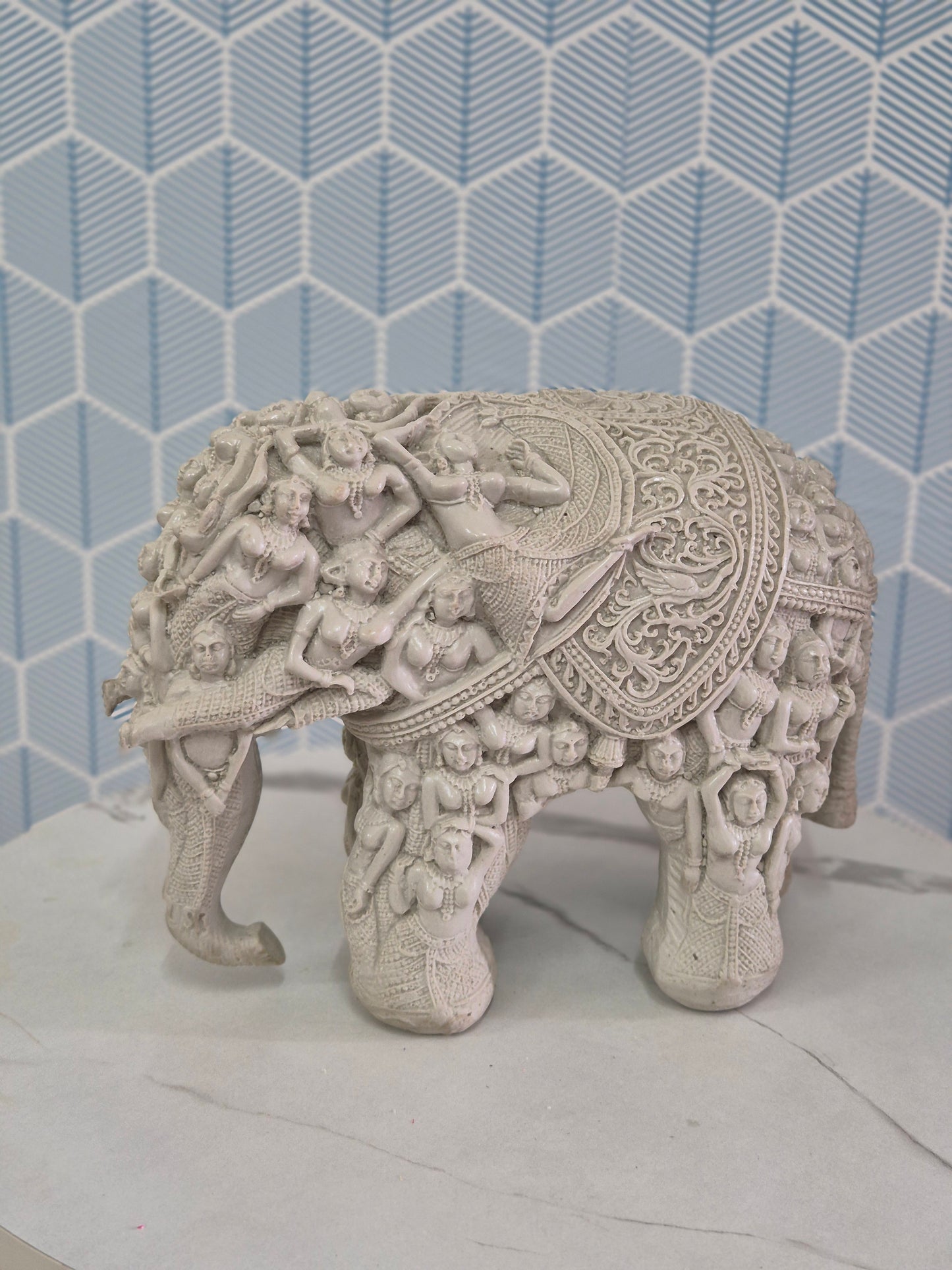 The Storytelling Elephant