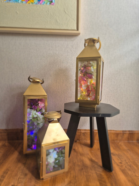 Old world Charm: Lantern (Set of 3)